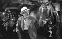 Vasilis Avlonitis in a scene from Ntinos Dimopoulos' film The horse carriage