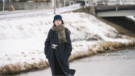 Two Seasons, Two Strangers